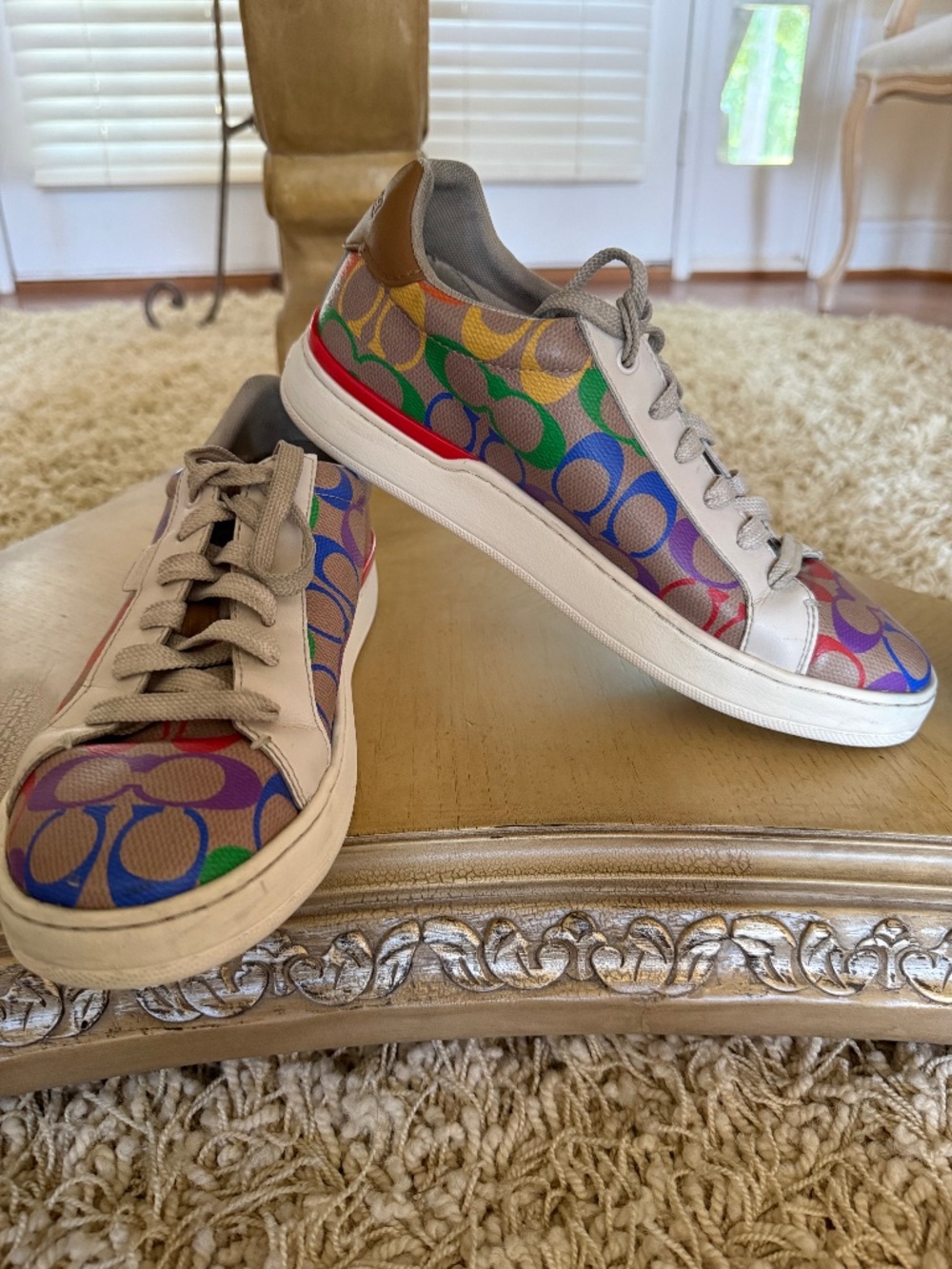 Coach Lowline Sneaker Womens Size 9B Rainbow Signature Canvas Tan Multicolor